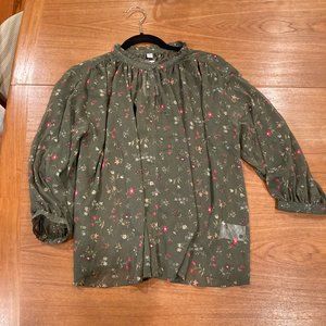 Uniqlo floral blouse